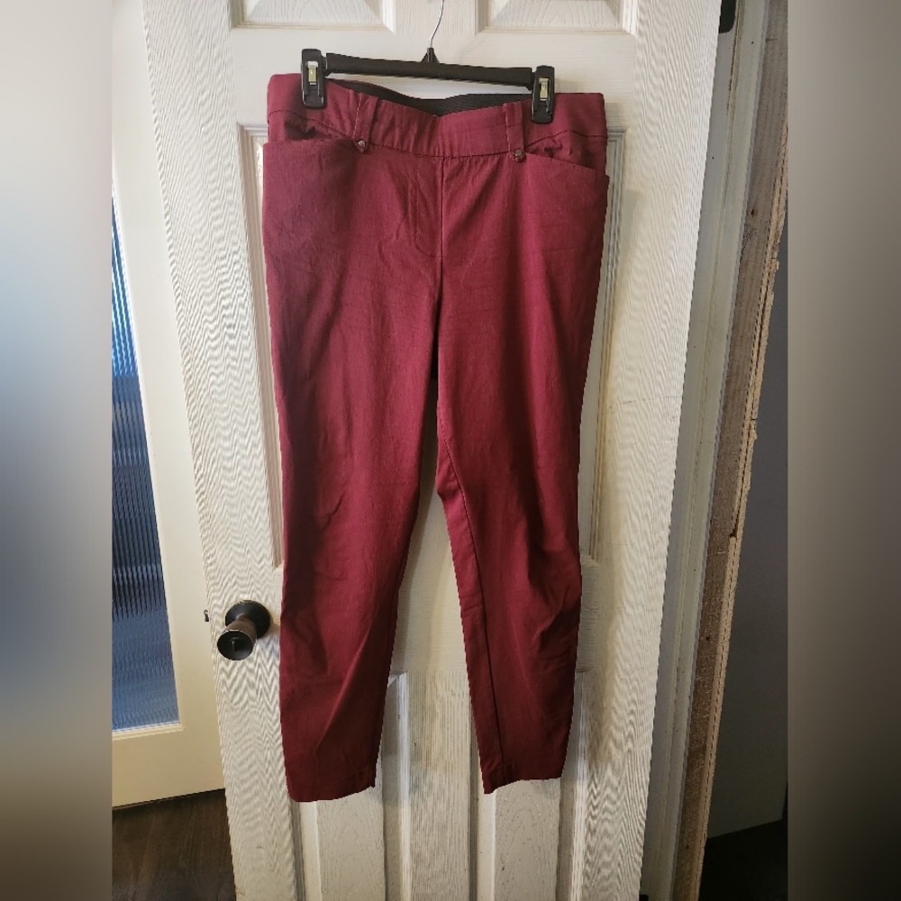 Womens Slacks - Picture 2 of 10